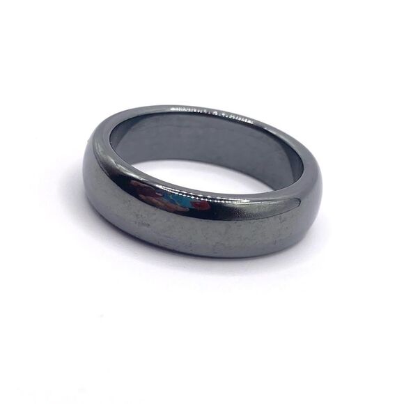 Natural Stone Hematite ring size 8.5 - Picture 3 of 4